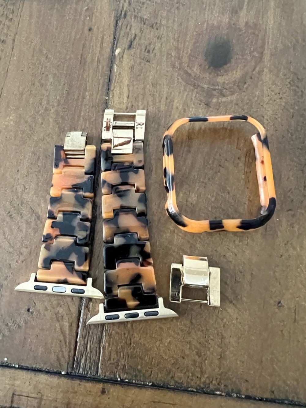 Tortoiseshell Resin Link Apple Watch Band with Gold Hardware 45mm